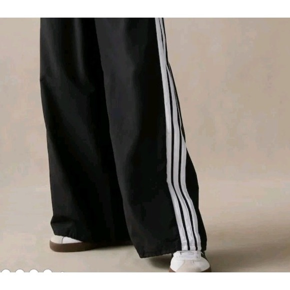 Adidas Women's M Essentials Wide Leg Woven Trousers Pants Black 3 Stripe Tricot - Picture 5 of 16